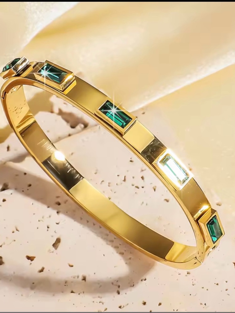 Gold Bangle Bracelet with Emerald Green 18K gold-plated stainless steel bangle